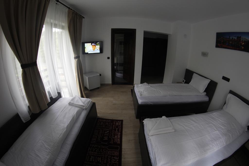 Casa Laur Cu Plaja Privata Hotel Colibiţa Екстериор снимка